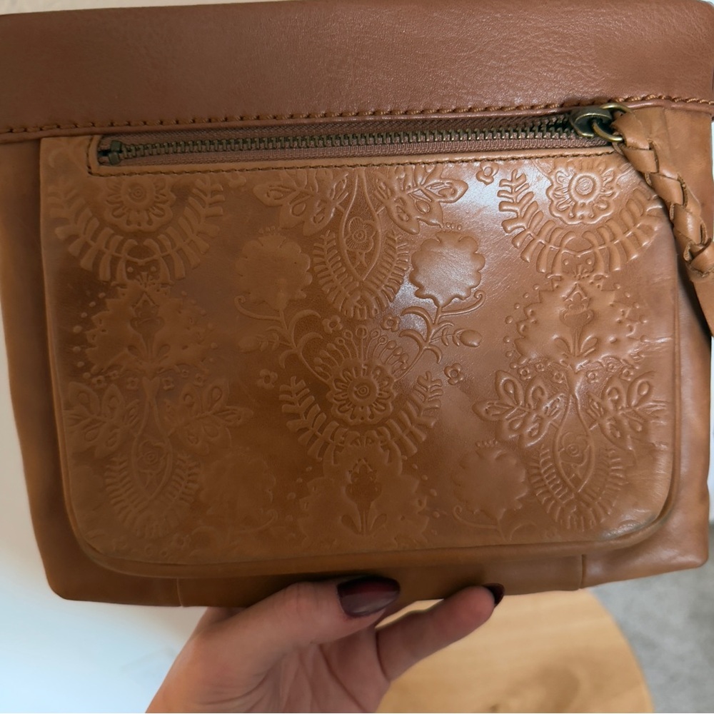 The Sak Tan Floral Embossed Crossbody Bag | Stylish & Functional - Picture 5 of 8